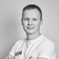 Роман Белов