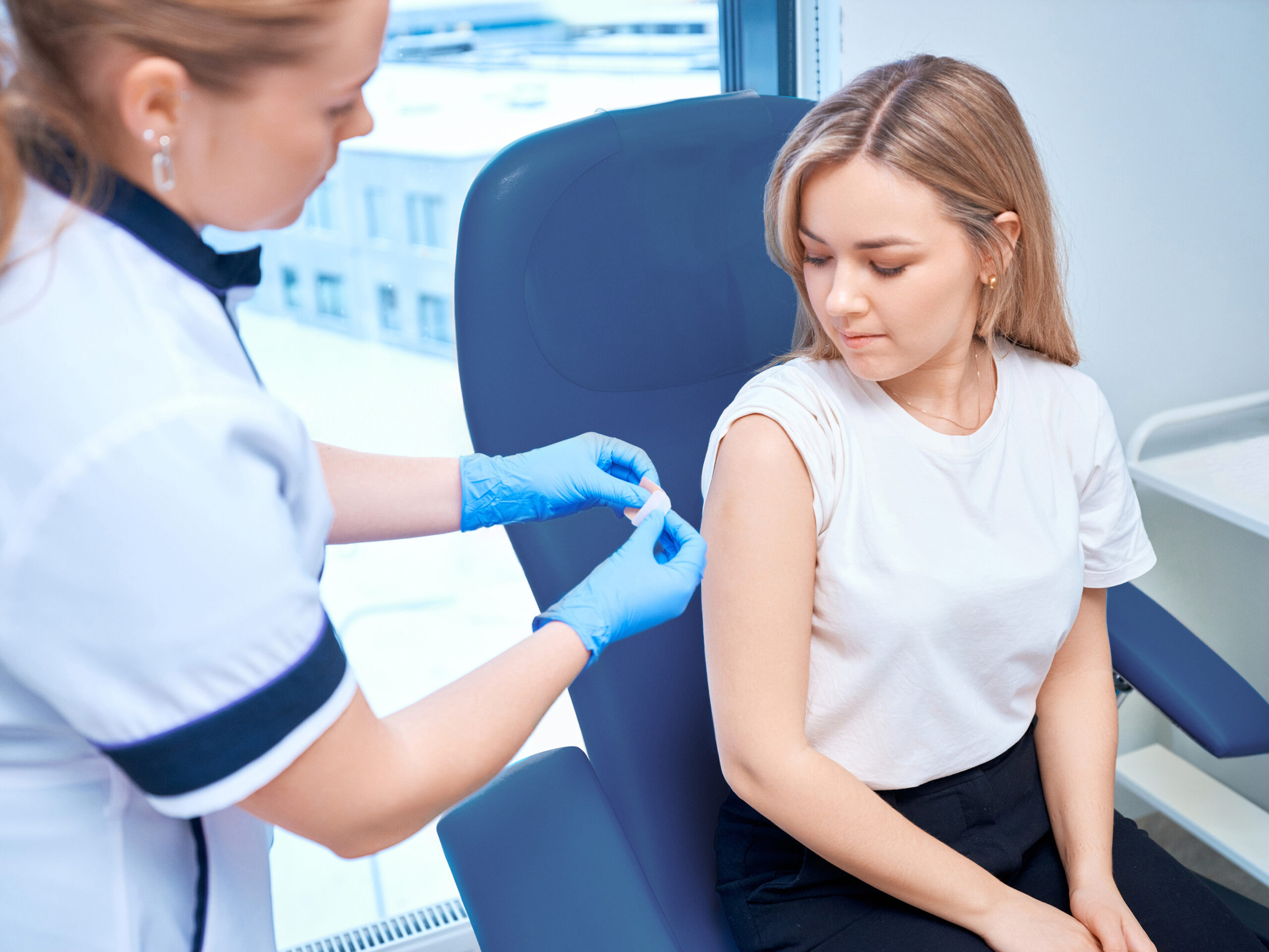 Vaktsiin Süst Laura Liisa Volt 04